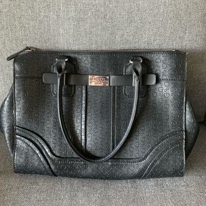 Large guess tote